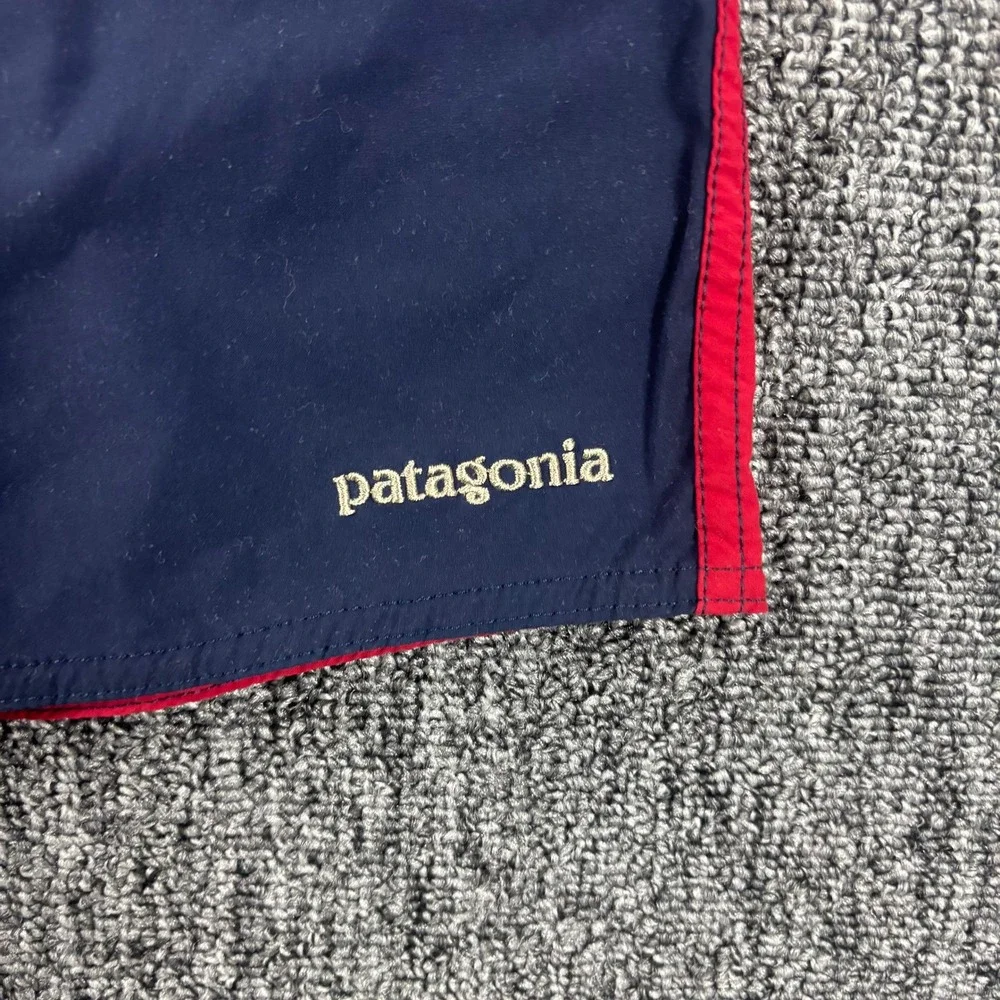 Patagonia Baggy Surf Colorblock Board Shorts Red Navy Blue Mens Size 38
